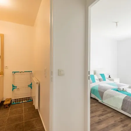 Guestready - Spacious & Bright 2Br Flat In Creteil Parking Included Кретей