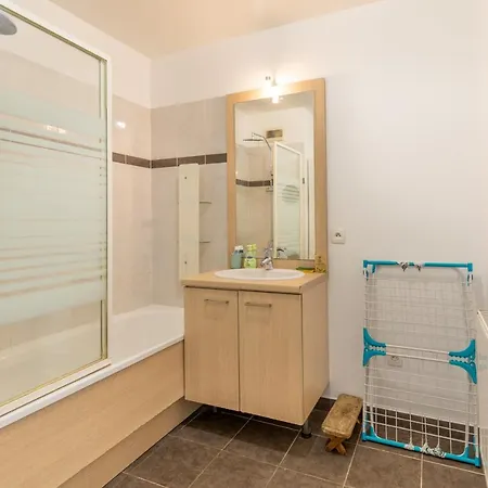 Guestready - Spacious & Bright 2Br Flat In Creteil Parking Included Апартаменты